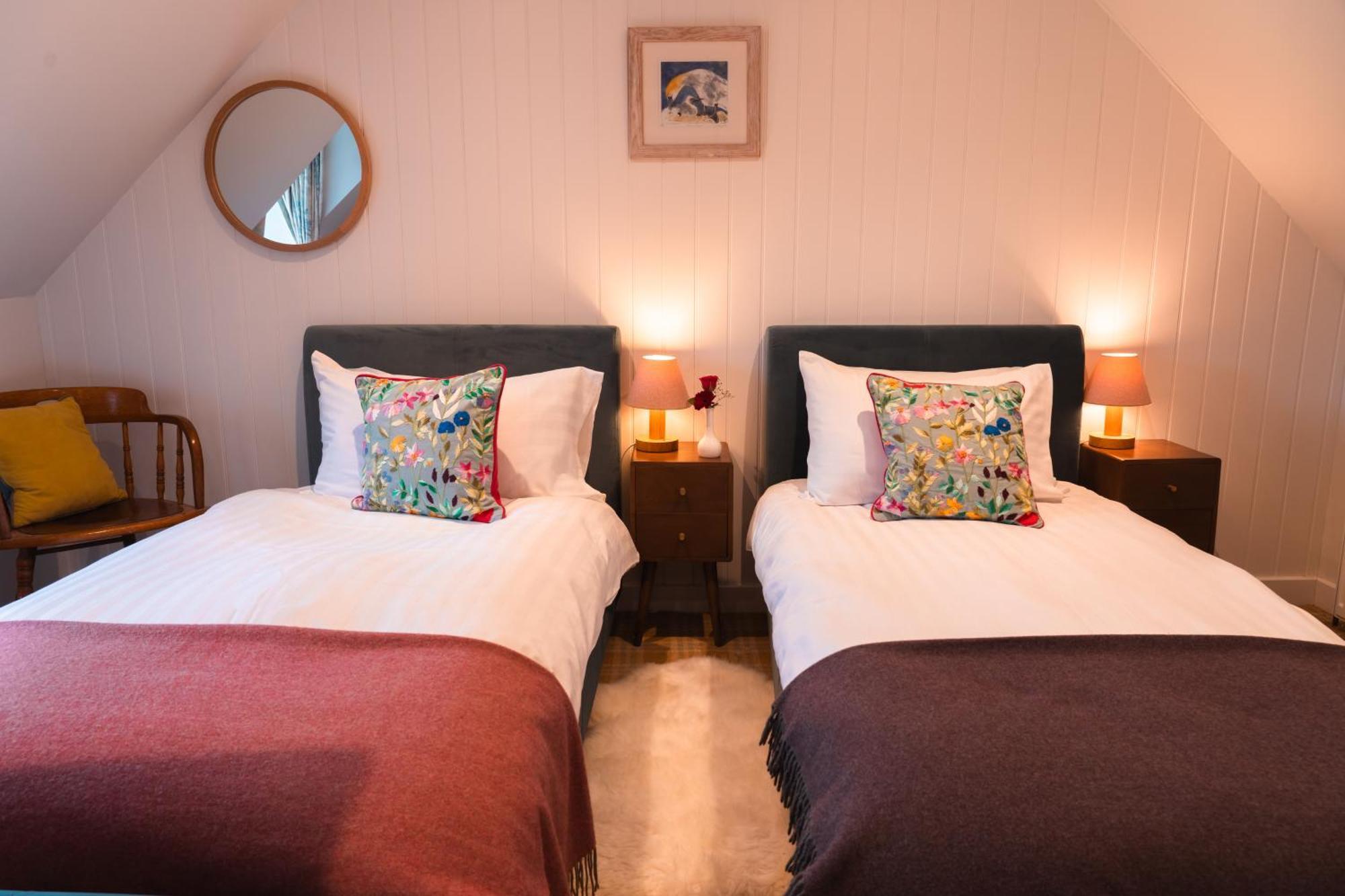 Waterside Cottage By The Sea - Broadford Broadford  Kültér fotó